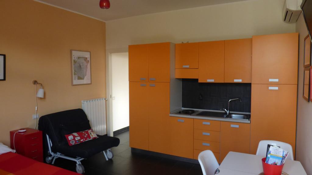 ניקולוסי Etna Holiday Home מראה חיצוני תמונה