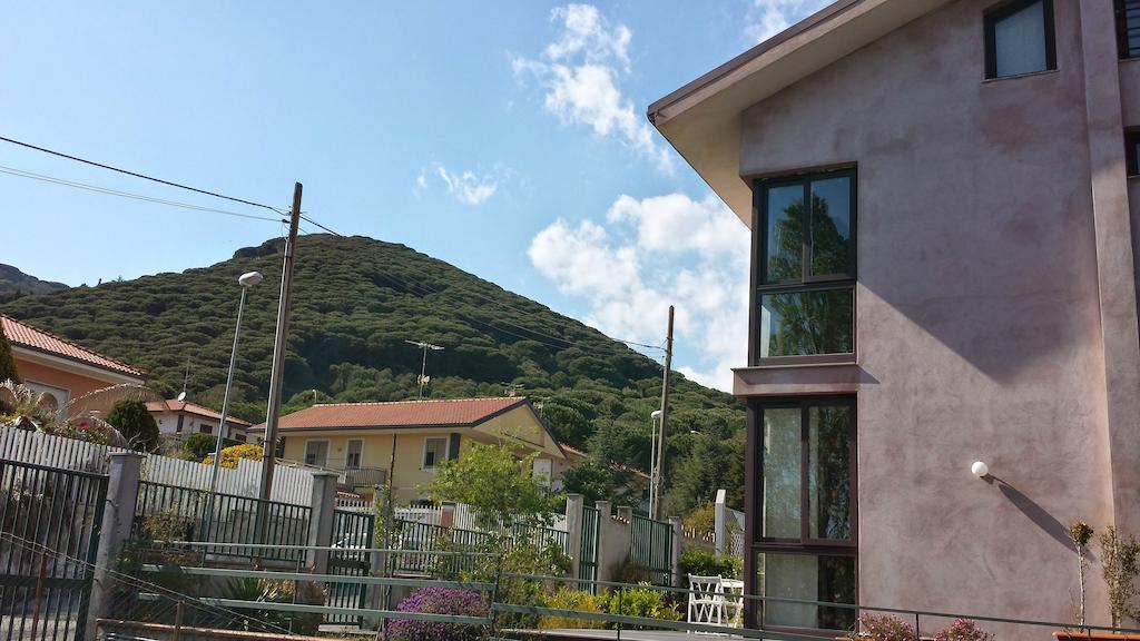 ניקולוסי Etna Holiday Home חדר תמונה